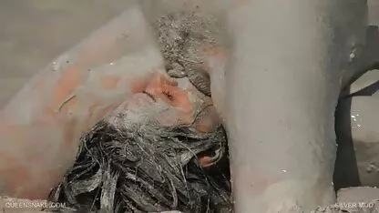 -সিলভি মিতি 2 ব্লু ফিল্ম ভিডিওতে সেক্সি ছবি