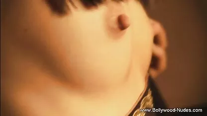 হট শ্যামাঙ্গিনী সেক্সি বেলি ডান্স