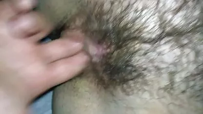 ঘুমের মধ্যে স্কুয়ার্টিংয়ের আসক্ত সেক্স
