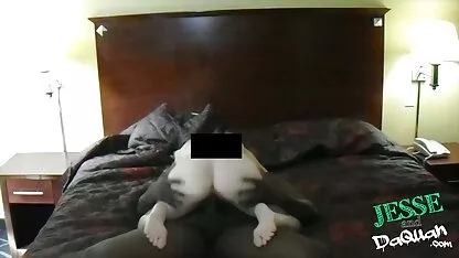 18 বছর বয়সী কিশোর আমার বড় কালো শিশ্ন নেয়