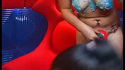 বড় ভাই ইউকে নগ্ন সংকলন