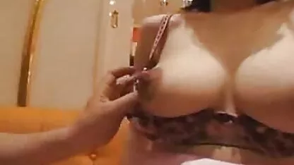বড় মাই স্বর্ণকেশী হার্ডকোর লেহন পর্নস্টার