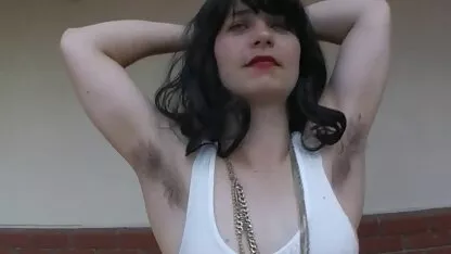 লোমশ -