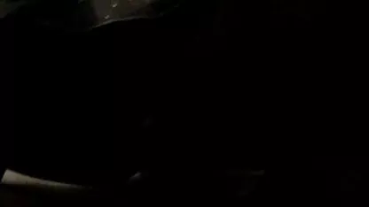 হিল মধ্যে থাই যৌনসঙ্গম