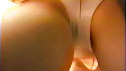 টি ব্যাক স্ট্রিং ক্লিয়ার বড় পর্দা