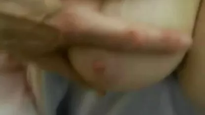 80 বছর বয়সী নানী