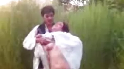লুকানো ক্যাম আরব চুমু