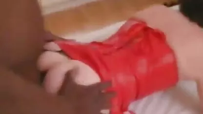 সাদা সিডি টিভি চুদাচুদি হয়।
