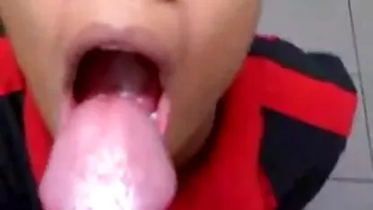 এবং কাম গ্রাস করে