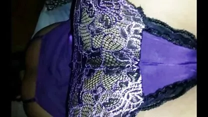 পাছা আমার মালে স্ত্রীকে টিজ করছে
