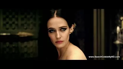 ইভা সবুজ নগ্ন-300: একটি সাম্রাজ্যের উত্থান