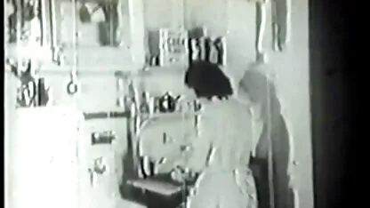 মদ অশ্লীল রচনা মধ্যে শৃঙ্গাকার গৃহিনী