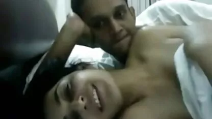 ক্যাপ্টেনের সাথে পাকিস্তান ফিল্মস্টার মীরা। অংশ ২