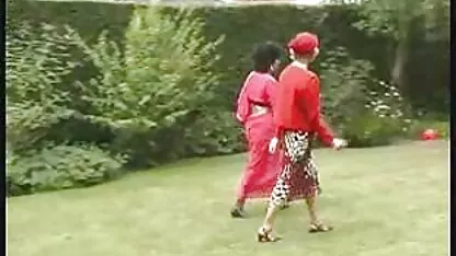 হোলি ও পতিন্দ্র