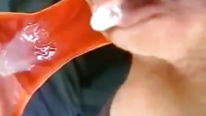চেনাশোনার মধ্যে