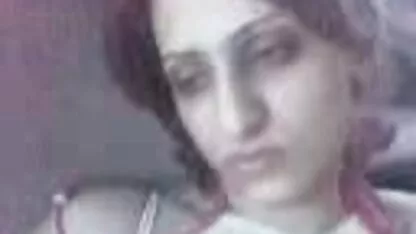সেই মোটা আরব গুদ নিয়ে খেলছি