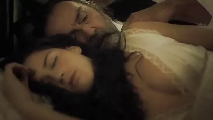 আনা ক্লোদিয়ার পেরেক-অত্যাচার