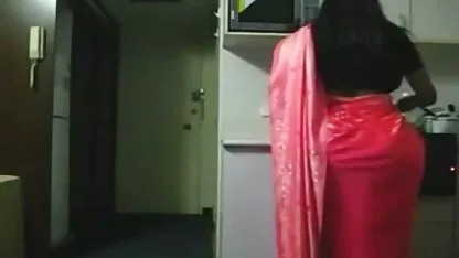 ইন্ডিয়ান ভাবি বিশাল পাছা 3