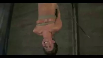 নিবিড় বন্ধন এবং হার্ডকোর চোদা বিকৃত