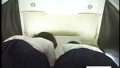 জাপানি স্কুল ছাত্রী ভাইয়ের