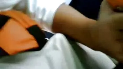 মেয়েরা শিশ্ন স্পর্শ প্রতিক্রিয়া