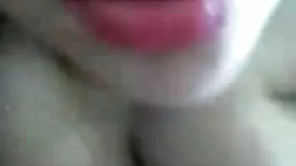 সালওয়া আরব মেয়ে একটা ধাক্কা দিয়ে কাজ দেয়