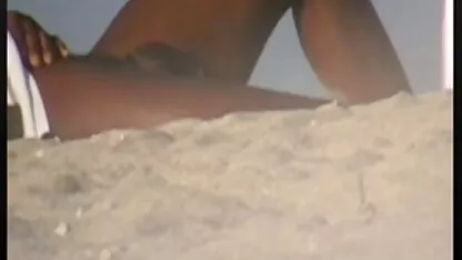 আপনার জন্য সমুদ্র সৈকত স্পাই নম্বর এক l